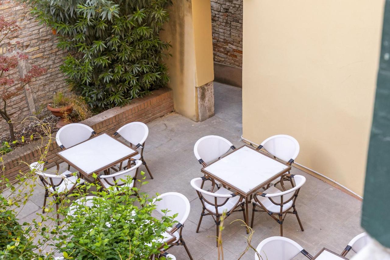 Residenza Centopietre - Dorsoduro By Wonderful Italy Venice Exterior photo
