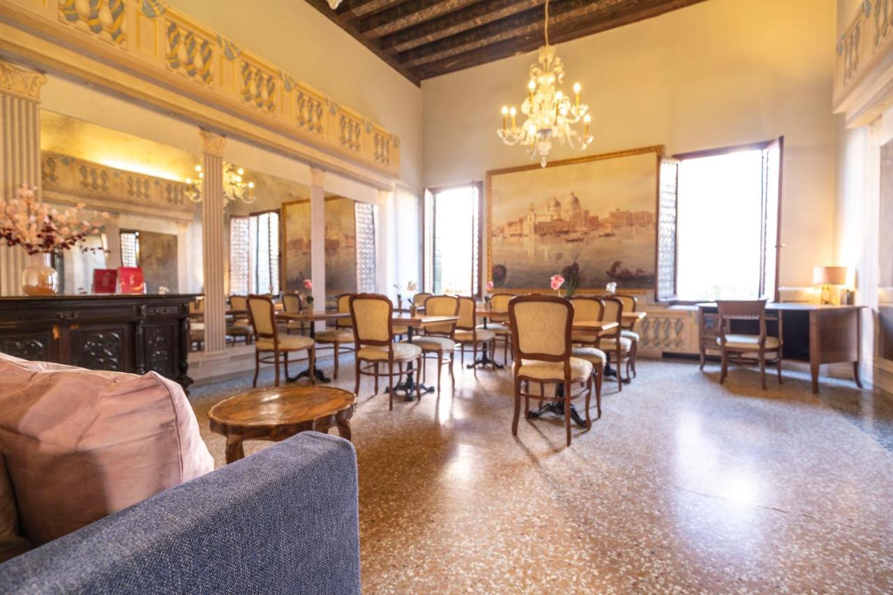Residenza Centopietre - Dorsoduro By Wonderful Italy Venice Exterior photo