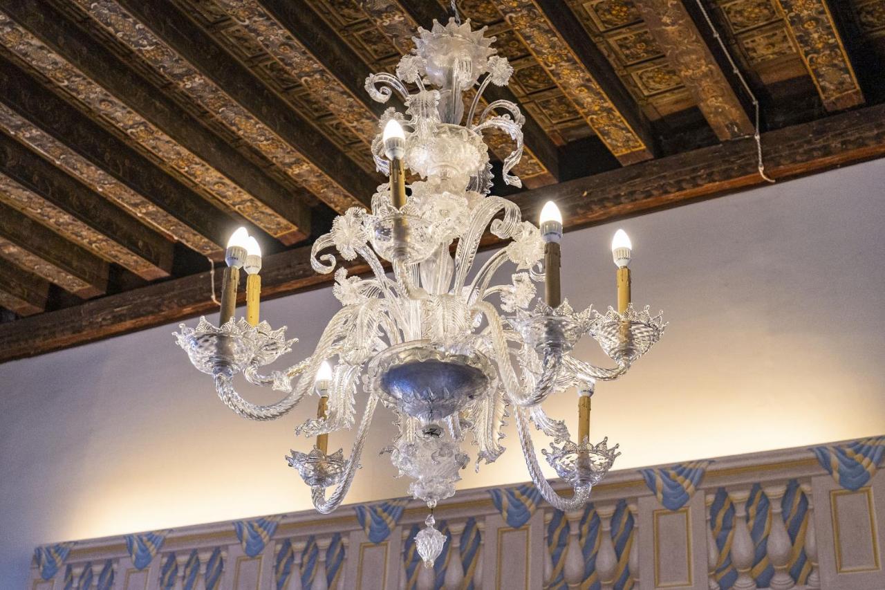 Residenza Centopietre - Dorsoduro By Wonderful Italy Venice Exterior photo